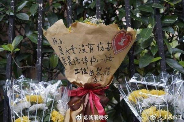 意媒：米兰调整贾沙里奖金条款，让条款更易激活&下周是交易关键
